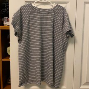 Athleta girl grey and white t shirt